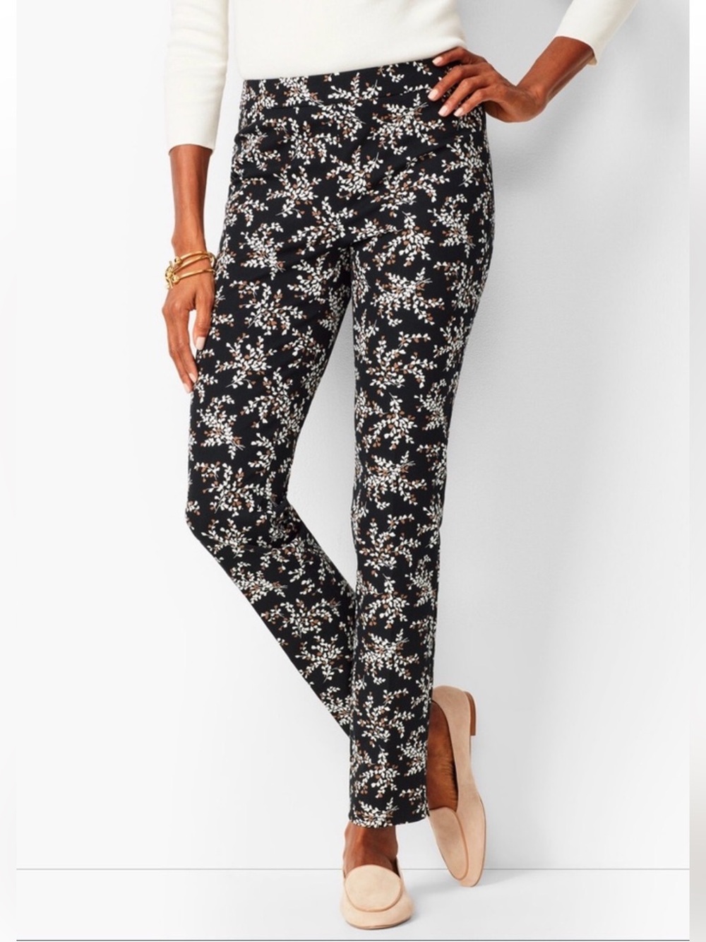Talbots Chatham Ankle Pant Black Petal Print Size 12 Casual Office Effortless